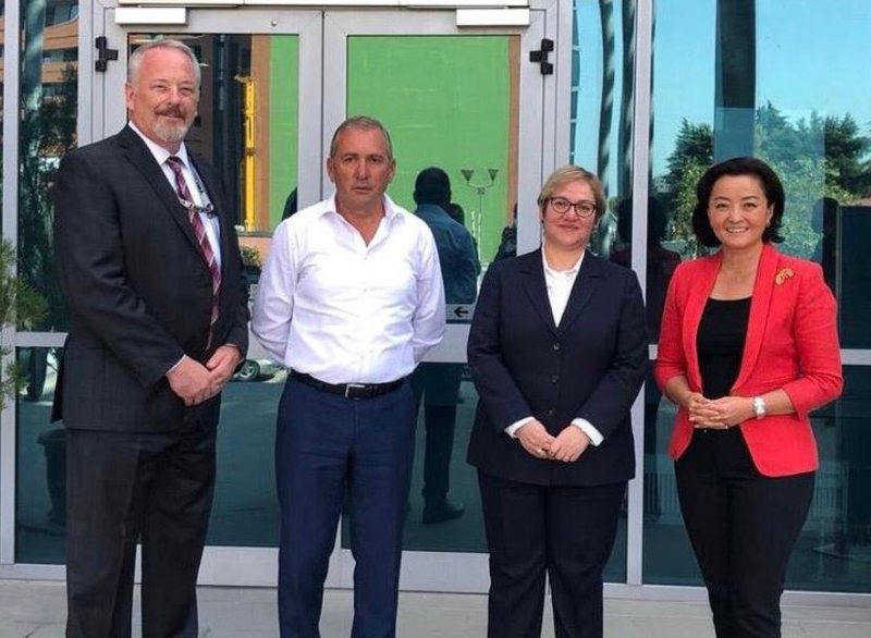 SPAK hetime vetëm në nivel kryeministri, presidenti, deputeti, ministri e kryebashkiaku, brenda 2021 ndryshon ligji, negociata me SHBA-BE SPAK hetime vetëm në nivel kryeministri, presidenti, deputeti, ministri e kryebashkiaku, brenda 2021 ndryshon ligji, negociata me SHBA-BE