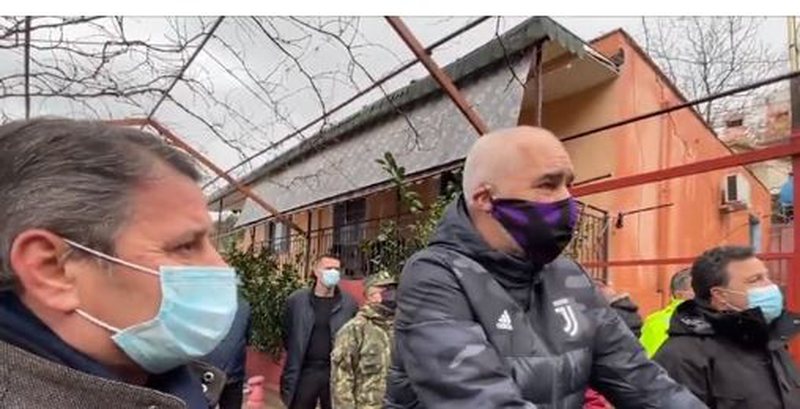 Përmbytjet në zonën e Mbishkodrës! Kryeministri Rama ndalon në Lezhë: Bilanci i reshjeve dy herë më i lartë se janarin e 2010-s kur menaxhimi kriminal i kaskadës së Drinit bënë hatanë e zezë! Mos “ëndrron” katastrofa, nuk kemi harruar! Përmbytjet në zonën e Mbishkodrës! Kryeministri Rama ndalon në Lezhë: Bilanci i reshjeve dy herë më i lartë se janarin e 2010-s kur menaxhimi kriminal i kaskadës së Drinit bënë hatanë e zezë! Mos “ëndrron” katastrofa, nuk kemi harruar!