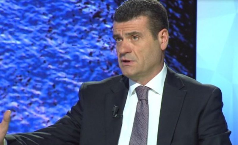 Astrit Patozi nxjerr zbuluar opozitën e rrugës: Përse shërben pazari i fundit me listat?! Astrit Patozi nxjerr zbuluar opozitën e rrugës: Përse shërben pazari i fundit me listat?!