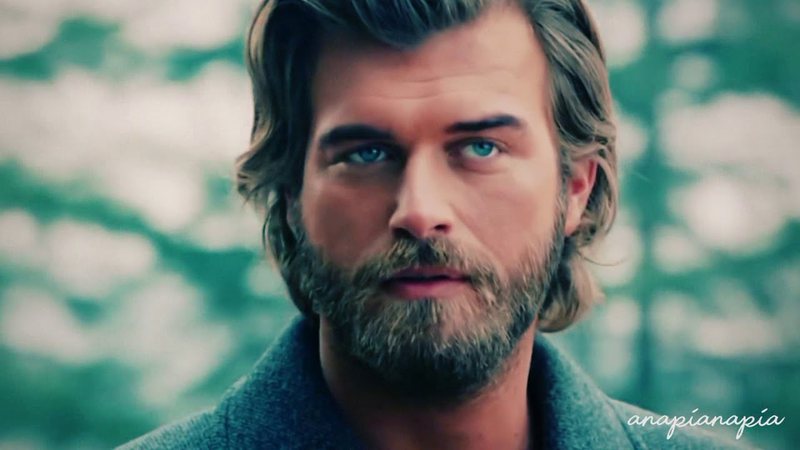 “Jam shqiptar”! Aktori i njohur pranon hapur origjinën, tregon nga cili qytet është “Jam shqiptar”! Aktori i njohur pranon hapur origjinën, tregon nga cili qytet është