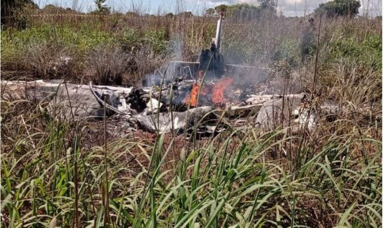 Tragjedi në futboll/ Rrëzohet avioni, vdesin 4 futbollistë dhe presidenti i ekipit Tragjedi në futboll/ Rrëzohet avioni, vdesin 4 futbollistë dhe presidenti i ekipit