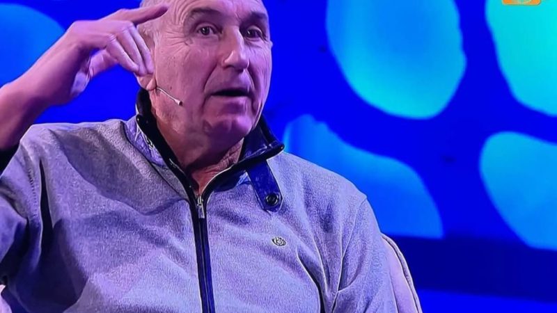 “Thoshin se Edi Rama hyri me mik në ekipin e basketbollit …”, rrëfehet ish basketbollisti i Partizanit Gazmend Çaçi “Thoshin se Edi Rama hyri me mik në ekipin e basketbollit …”, rrëfehet ish basketbollisti i Partizanit Gazmend Çaçi