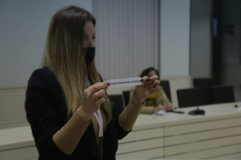 KQZ hedh shortin për anëtarin e shtatë të KZAZ-së, PD-së i bie ‘teku’