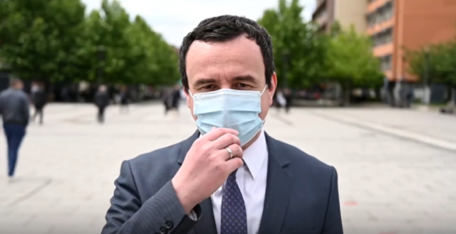 Albin Kurtit i ndalohet kandidimi në zgjedhje, Kushtetuesja: Kush është dënuar 3 vitet e fundit nuk lejohet Albin Kurtit i ndalohet kandidimi në zgjedhje, Kushtetuesja: Kush është dënuar 3 vitet e fundit nuk lejohet