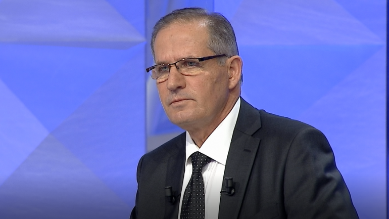 Alibia e shëmtuar e kllounit Blendi Fevziu për të mbrojtur vrasësit dhe kush e detyroi Ndrea Prendin të dalë e të flasë?! Alibia e shëmtuar e kllounit Blendi Fevziu për të mbrojtur vrasësit dhe kush e detyroi Ndrea Prendin të dalë e të flasë?!