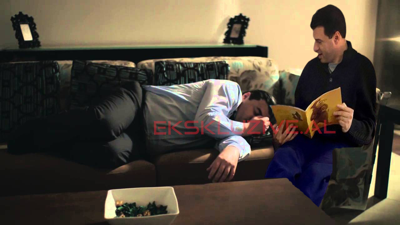 Jursiti Romeo Kara reagon për premtimet e Bashës: Lëreni atë që do të lëvizte botën së pari të lëvizë vetë Jursiti Romeo Kara reagon për premtimet e Bashës: Lëreni atë që do të lëvizte botën së pari të lëvizë vetë