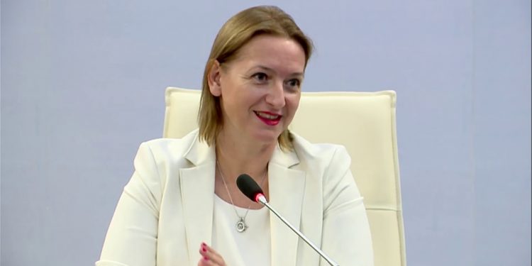 Një sqarim për publikun dhe opozitën Një sqarim për publikun dhe opozitën