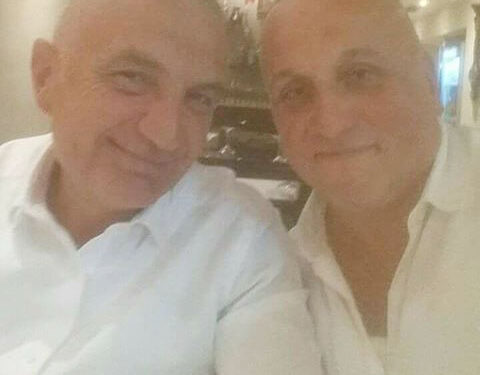 “Telehalet” heshtin! Këshilltarit të Likes, Kullës së “1400 kontenierëve” me mbeturina i del përsëri emri si sekser nga anëtarët e Ndragetës, por mbrohet …duke gabuar “Telehalet” heshtin! Këshilltarit të Likes, Kullës së “1400 kontenierëve” me mbeturina i del përsëri emri si sekser nga anëtarët e Ndragetës, por mbrohet …duke gabuar