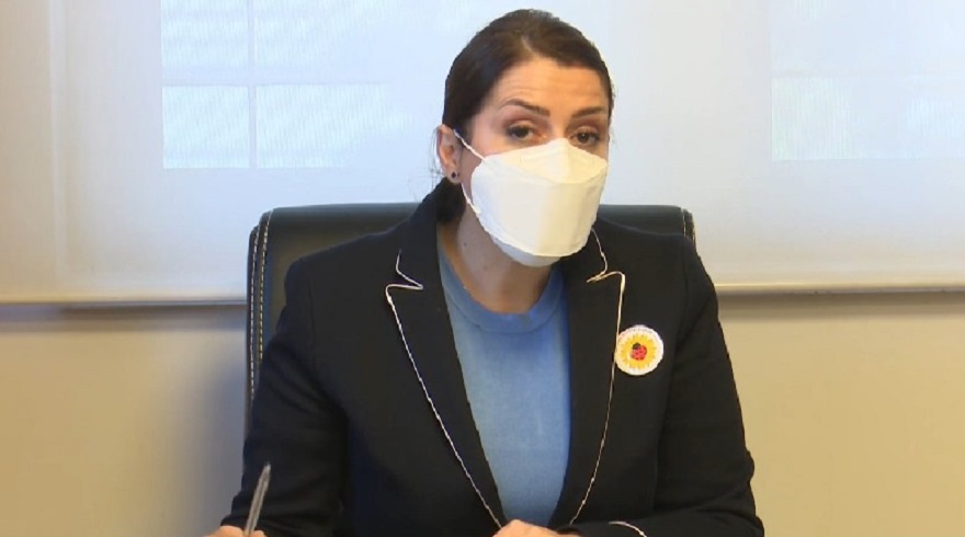 Komiteti i ekspertëve zyrtarisht me masa të reja anti-Covid: Ndalim i qarkullimit, mbyllja e bareve dhe shkollave Komiteti i ekspertëve zyrtarisht me masa të reja anti-Covid: Ndalim i qarkullimit, mbyllja e bareve dhe shkollave