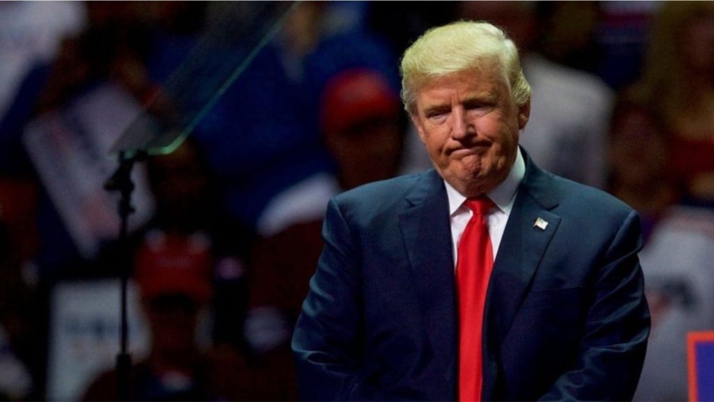 “Kjo është diçka shumë e tmerrshme”! Trump nxjerr detajin që do të bëjë kthesën e madhe në politikën amerikane: Ja kush do ta marrë drejtimin e Shtëpisë së Bardhë! “Kjo është diçka shumë e tmerrshme”! Trump nxjerr detajin që do të bëjë kthesën e madhe në politikën amerikane: Ja kush do ta marrë drejtimin e Shtëpisë së Bardhë!