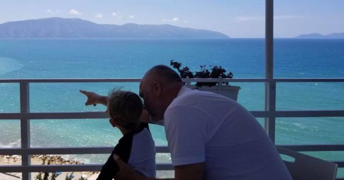 Rama bën rrëfimin e rrallë: Më kujtohet kur isha i vogël dhe vinim në Vlorë me tren! Këtu e kam lënë emrin për Zahon, kur unë mos të jem më
