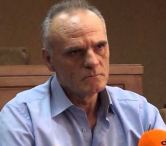 Aleati i Bashës Mustafa Lici: Nuk më largoi askush, por nuk isha regjistruar në KQZ! Unë një shtëpi kam edhe atë ma ka legalizuar Rama…por jam me Lulin Aleati i Bashës Mustafa Lici: Nuk më largoi askush, por nuk isha regjistruar në KQZ! Unë një shtëpi kam edhe atë ma ka legalizuar Rama…por jam me Lulin