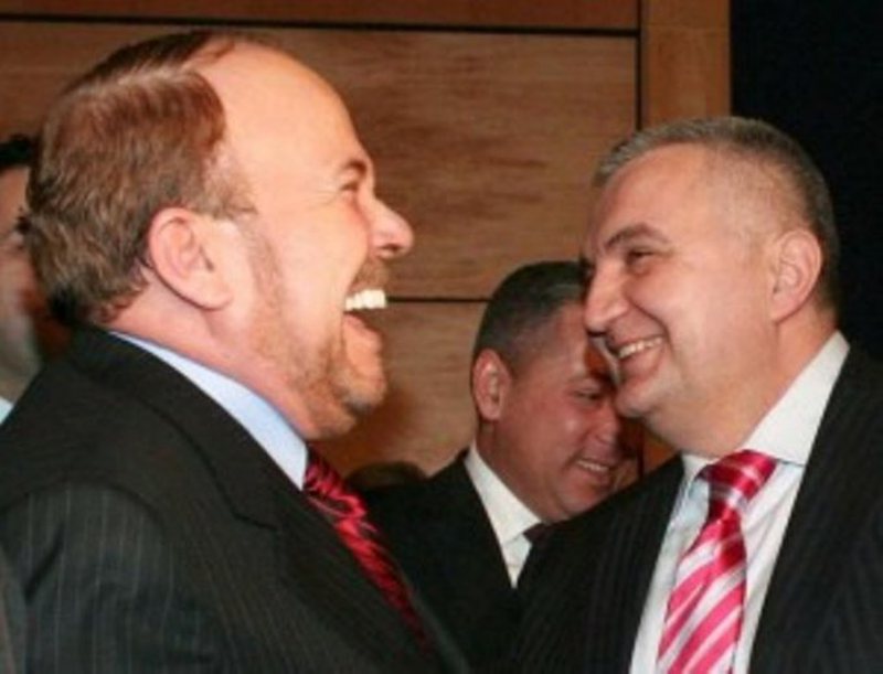 E bujshme! Fatos Nano nuk lë gjë pa thënë për Ilir Metën: Ka gjithmonë një plan B. Tek ai shoh pjesën më të madhe të 7 mëkateve të Biblës E bujshme! Fatos Nano nuk lë gjë pa thënë për Ilir Metën: Ka gjithmonë një plan B. Tek ai shoh pjesën më të madhe të 7 mëkateve të Biblës