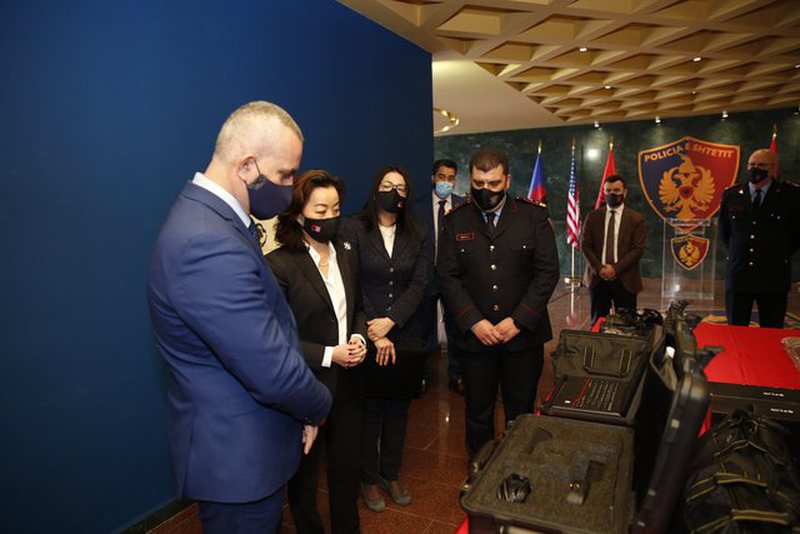 Yuri Kim paralajmëron pushtetarët, deklaron se SPAK ka në dorë disa dosje të bujshme, shton presionin për të goditur të korruptuarit Yuri Kim paralajmëron pushtetarët, deklaron se SPAK ka në dorë disa dosje të bujshme, shton presionin për të goditur të korruptuarit