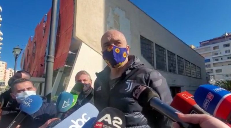 Rama thumbon opozitën: Mjekësia ka ndryshuar si nata me ditën, kush s’e pranon është verbuar nga mllefi politik