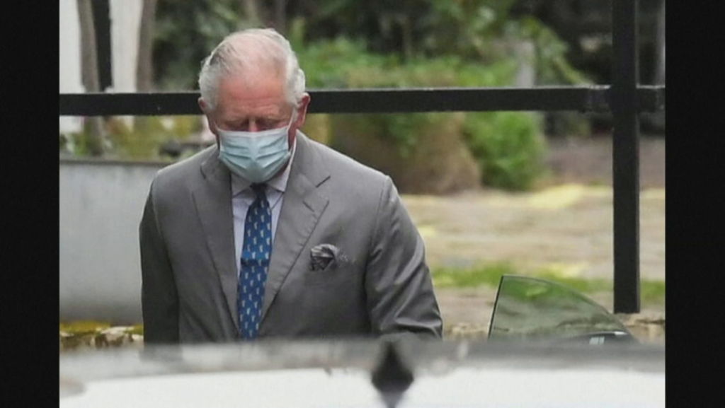 Princi Charles në syrin e kritikave, vizitoi babanë e sëmurë me Covid në spital