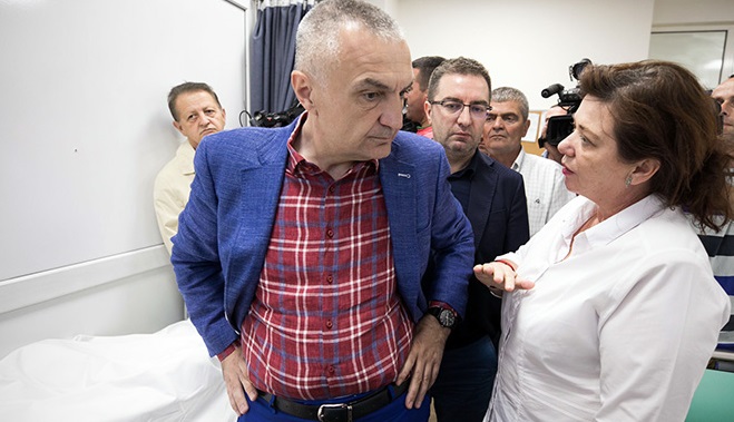 Nora me pasoja nga korona shikon ëndrra zgjuar: Në 25 prill, marrim 1 milion e 500 mijë vota! Lesi me pasoja nga dajaku i Saliut e mbështet: Mbi një milion, populli mezi po e pret 25 prillin Nora me pasoja nga korona shikon ëndrra zgjuar: Në 25 prill, marrim 1 milion e 500 mijë vota! Lesi me pasoja nga dajaku i Saliut e mbështet: Mbi një milion, populli mezi po e pret 25 prillin