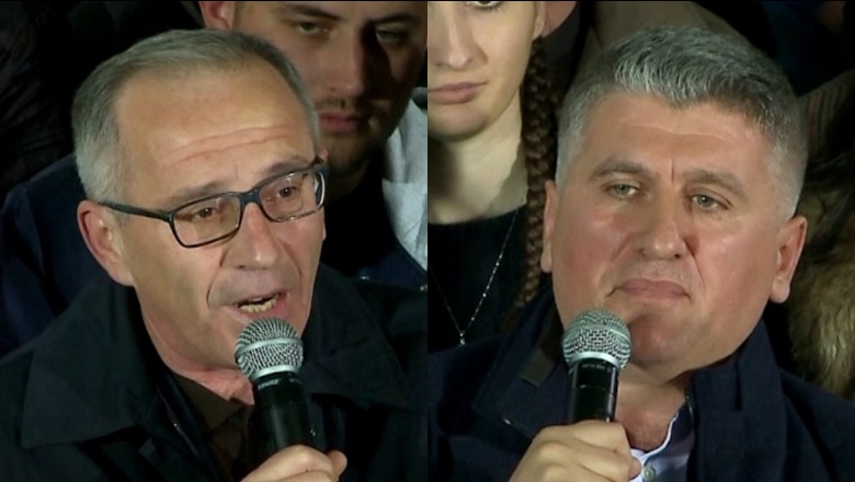 Rama në Lezhë: Ju thashë mos e votoni Frrokun, e votuat dhe ai vajti në burg! Sot ku them mos votoni Mark Markun se ka nga mbrapa atë ‘lolon’, Gjekmarkun Rama në Lezhë: Ju thashë mos e votoni Frrokun, e votuat dhe ai vajti në burg! Sot ku them mos votoni Mark Markun se ka nga mbrapa atë ‘lolon’, Gjekmarkun