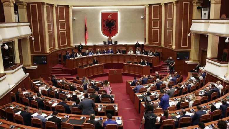 Mblidhet sot Kuvendi, deputetët kanë kërkuar interpelancë me kryeministrin Mblidhet sot Kuvendi, deputetët kanë kërkuar interpelancë me kryeministrin