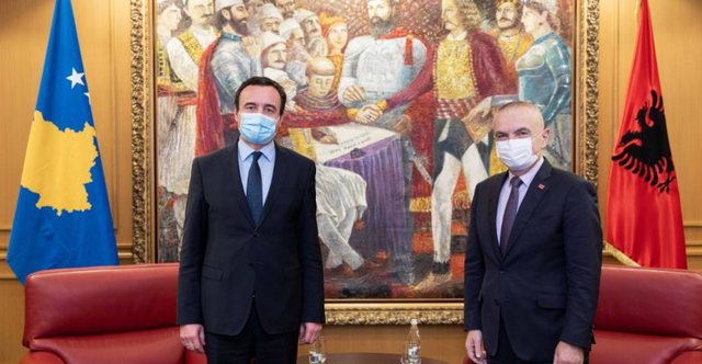 Pasi “takoi Skënderbeun” Albini takim me “hamzat” shqiptarë