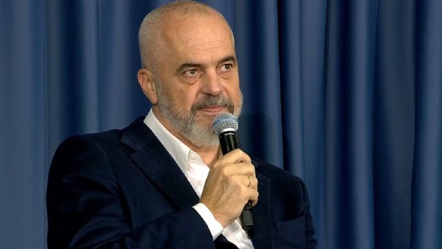 Festa e 8-Marsit, kryeministri Rama bën urimin e veçantë për gjithë nënat Festa e 8-Marsit, kryeministri Rama bën urimin e veçantë për gjithë nënat