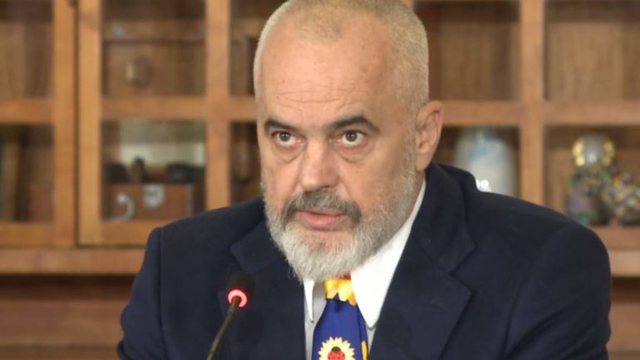 Rama publikon fotot dhe jep lajmin e mirë: Askush nuk e besonte, por ne i siguruam para shumë vendeve të tjera! Rama publikon fotot dhe jep lajmin e mirë: Askush nuk e besonte, por ne i siguruam para shumë vendeve të tjera!