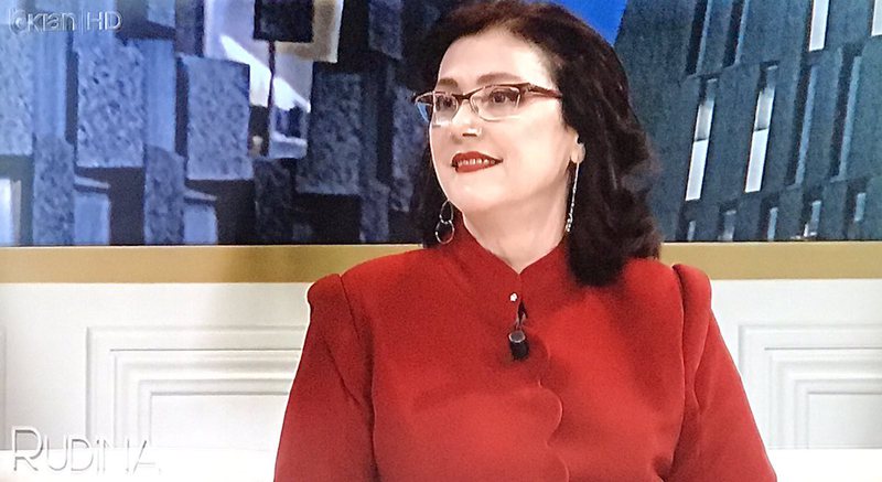 Vuan nga një sëmundje e rëndë/ I gjithë rrjeti u bë bashkë me apelin e saj, Mira Meksi jep lajmin e mrekullueshëm: Zemra ime iu njeh të gjithëve, falenderoj kryeministrin dhe ministren Vuan nga një sëmundje e rëndë/ I gjithë rrjeti u bë bashkë me apelin e saj, Mira Meksi jep lajmin e mrekullueshëm: Zemra ime iu njeh të gjithëve, falenderoj kryeministrin dhe ministren