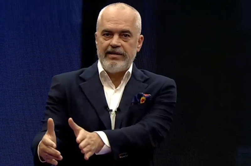 Tani vjen dhëndri i Saliut dhe Iliri, me qesen e Monikës dhe.. Rama tregon sa do të rritet paga minimale dhe të ardhurat e mësuesve e mjekëve: .“Mesatarja 850 mijë lek” Tani vjen dhëndri i Saliut dhe Iliri, me qesen e Monikës dhe.. Rama tregon sa do të rritet paga minimale dhe të ardhurat e mësuesve e mjekëve: .“Mesatarja 850 mijë lek”