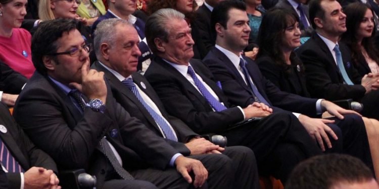 Edhe më i miri është më i keqi Edhe më i miri është më i keqi