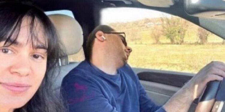 Lulzim Basha: Librin e shkruajta 3 muajt e karantinës, edhe pse s’kisha shumë kohë. E kam pasur ëndërr që fëmijë Lulzim Basha: Librin e shkruajta 3 muajt e karantinës, edhe pse s’kisha shumë kohë. E kam pasur ëndërr që fëmijë