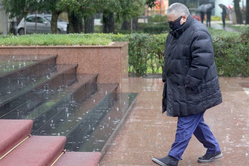 Mësohet sëmundja bashkëshoqëruese e Bashkim Finos, e cila ia rëndoi edhe më tepër Covidi Mësohet sëmundja bashkëshoqëruese e Bashkim Finos, e cila ia rëndoi edhe më tepër Covidi