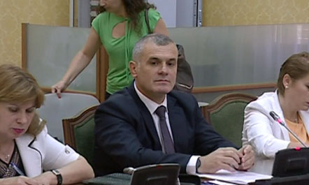 E bujshme: Drejton listën e PD, Bujar Leskaj dorëhiqet nga kandidimi në Qarkun e Vlorës. Basha dërgon urgjent Agron Kuliçin E bujshme: Drejton listën e PD, Bujar Leskaj dorëhiqet nga kandidimi në Qarkun e Vlorës. Basha dërgon urgjent Agron Kuliçin