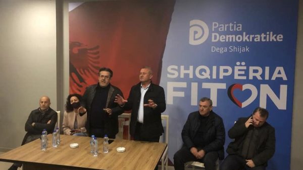 Trekëndëshi Gon Duka-Paloka-trafikant heroine: Kandidati i PD-së në Durrës pranon se është dëbuar nga Zvicra