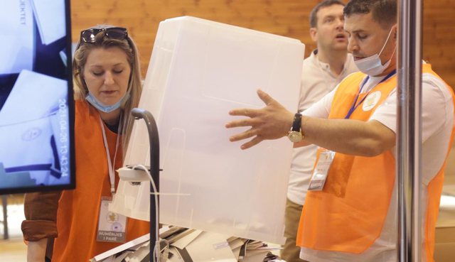 “Astiri” një sajes e PD-së?! Për dy vite nuk u ndalën protestat: PS fiton zonën e shumë kontestuar në Tiranë