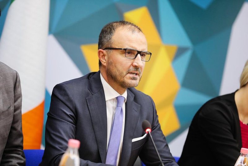 “Lajm i mirë”! SPAK ‘godet’ rëndë, vjen reagimi i rëndësishëm i ambasadorit të BE-së: Një hap që tregon se…