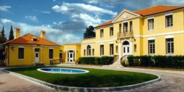 Hetuesit e sapoemëruar të BKH-së, reagon ambasada amerikane: SHBA i mbështet këta individë Hetuesit e sapoemëruar të BKH-së, reagon ambasada amerikane: SHBA i mbështet këta individë