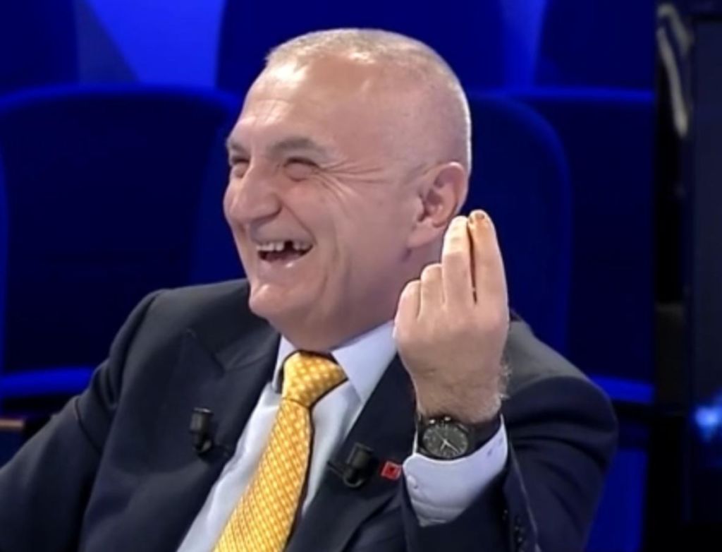 Xhafaj: Presidenti s’është as polic dhe as prokurori i Kavajës! Të lihen organet të punojnë dhe mos i hedhë benzinë zjarrit Xhafaj: Presidenti s’është as polic dhe as prokurori i Kavajës! Të lihen organet të punojnë dhe mos i hedhë benzinë zjarrit