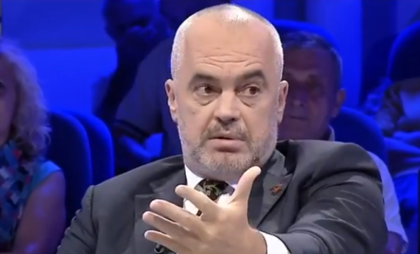 “T’i lëmë të vdekurit të varrosen”! Rama: Shqipëria me varr të hapur sa herë humbasin këta në zgjedhje