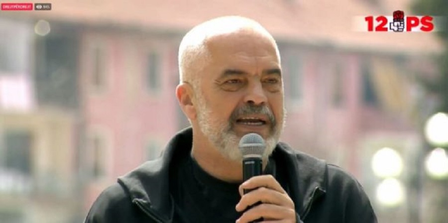 Rama: Po bëjnë politika mizerabël duke nxitur panik Rama: Po bëjnë politika mizerabël duke nxitur panik