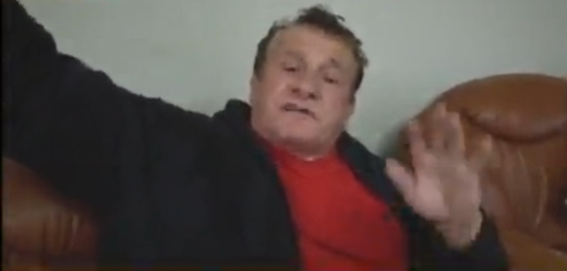 Flet babai i autorit të kasapanës në xhaminë Dine Hoxha: Çuni im fal 7-8-10 vakte… nuk është mirë me shëndetin Flet babai i autorit të kasapanës në xhaminë Dine Hoxha: Çuni im fal 7-8-10 vakte… nuk është mirë me shëndetin