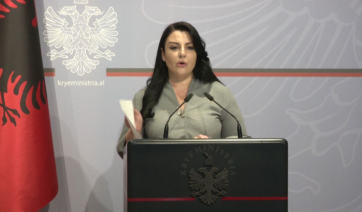 Pezullimi i punës nga kontrollorët e AlbControl, Balluku takim me punonjësit për t’i shqyrtuar kërkesat