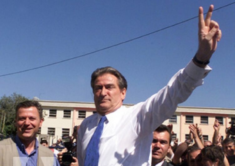 Berisha zero mbështetje për trazira në shtator: Deputetët e rinj në krah të Bashës për zhvillimin e betejës me PS në Parlament Berisha zero mbështetje për trazira në shtator: Deputetët e rinj në krah të Bashës për zhvillimin e betejës me PS në Parlament