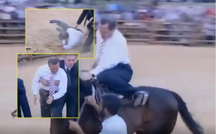 Ja si e pëson Erdogan! Nuk arrin të qëndrojë as një minutë në shpinën e kalit: Rrëzohet keq duke rrezikuar jetën (Video)