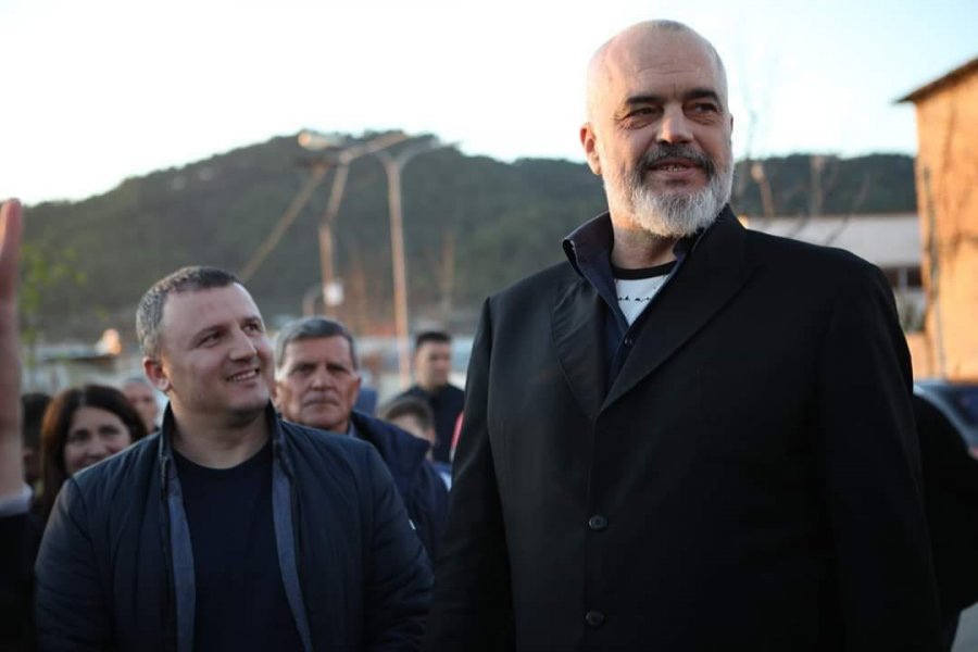 U kallëzua nga PD në SPAK, Gentian Myrta kundrapadi për shpifje ndaj Belind Këlliçit U kallëzua nga PD në SPAK, Gentian Myrta kundrapadi për shpifje ndaj Belind Këlliçit