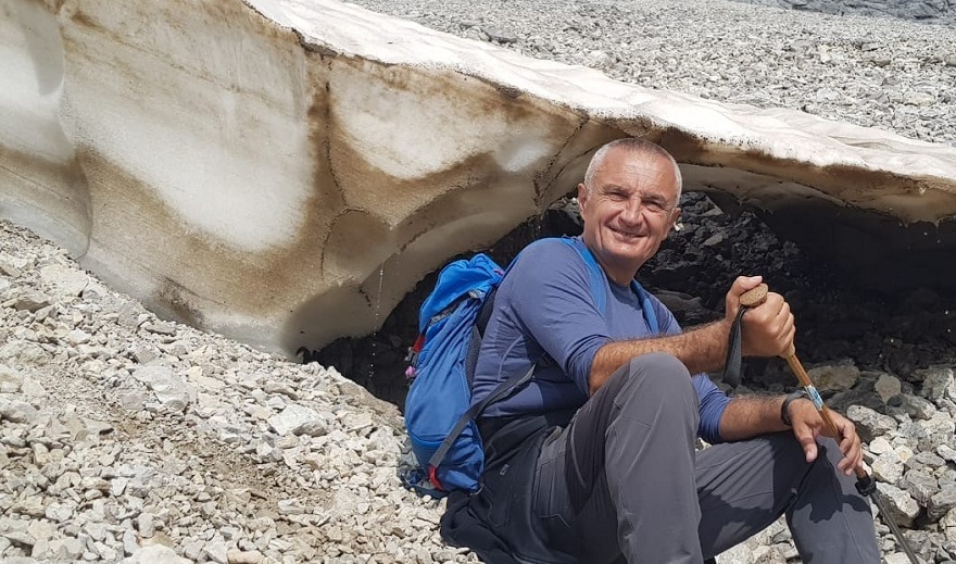 Pas humbjes së thellë, Ilir Meta gjendet në Malin me Gropa pa vetëdije Pas humbjes së thellë, Ilir Meta gjendet në Malin me Gropa pa vetëdije