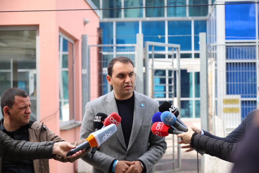 Belind Këlliçi braktis pushimet dhe nis punën si… prokuror Belind Këlliçi braktis pushimet dhe nis punën si… prokuror