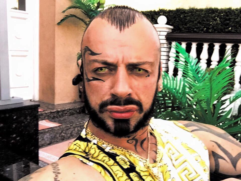 Arrestohet Vali Corleone, i gjenden lëndë narkotike dhe armë në banesë