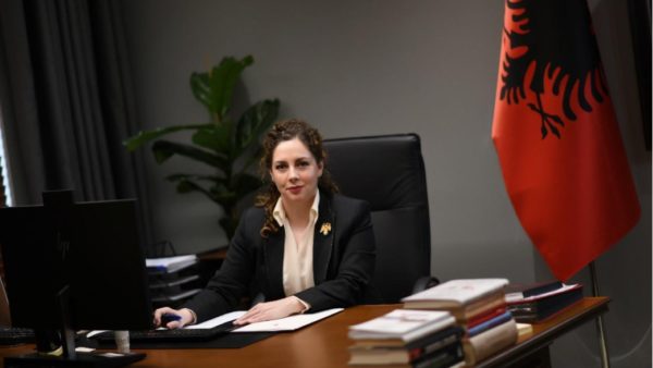 NATO gati të tërheqë trupat nga Afganistani, Shqipëria mbështet vendimin