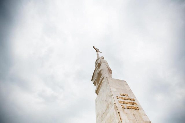 Kryeministri Rama publikon foton dhe përcjell mesazhin e veçantë: Respekt përjetësisht Kryeministri Rama publikon foton dhe përcjell mesazhin e veçantë: Respekt përjetësisht