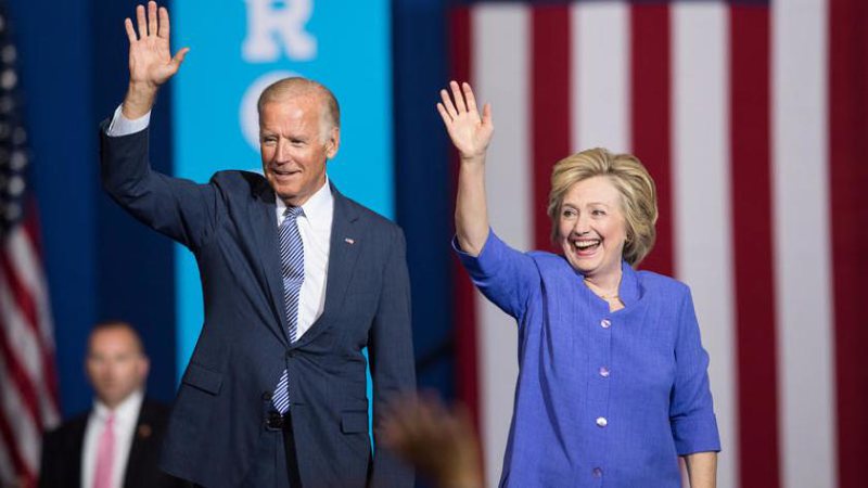 “S’po e kuptoni ç’po bëni”! Hillary Clinton del me deklaratën e fortë kundër Joe Biden “S’po e kuptoni ç’po bëni”! Hillary Clinton del me deklaratën e fortë kundër Joe Biden